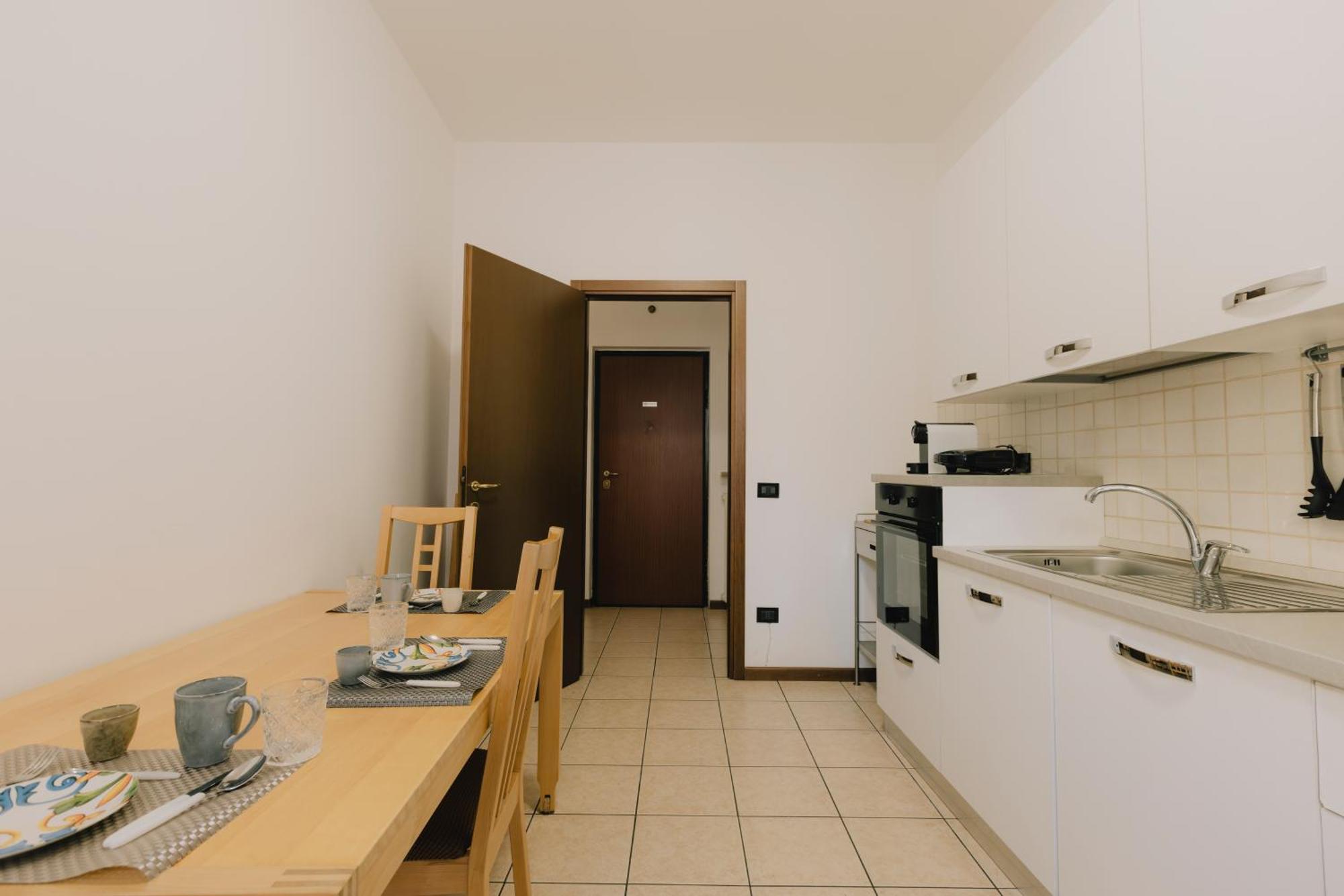 Arena Luxury Apartment Верона Экстерьер фото